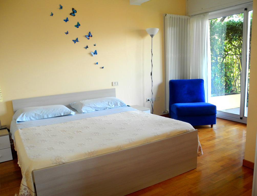 Collemare Daire Pesaro Oda fotoğraf